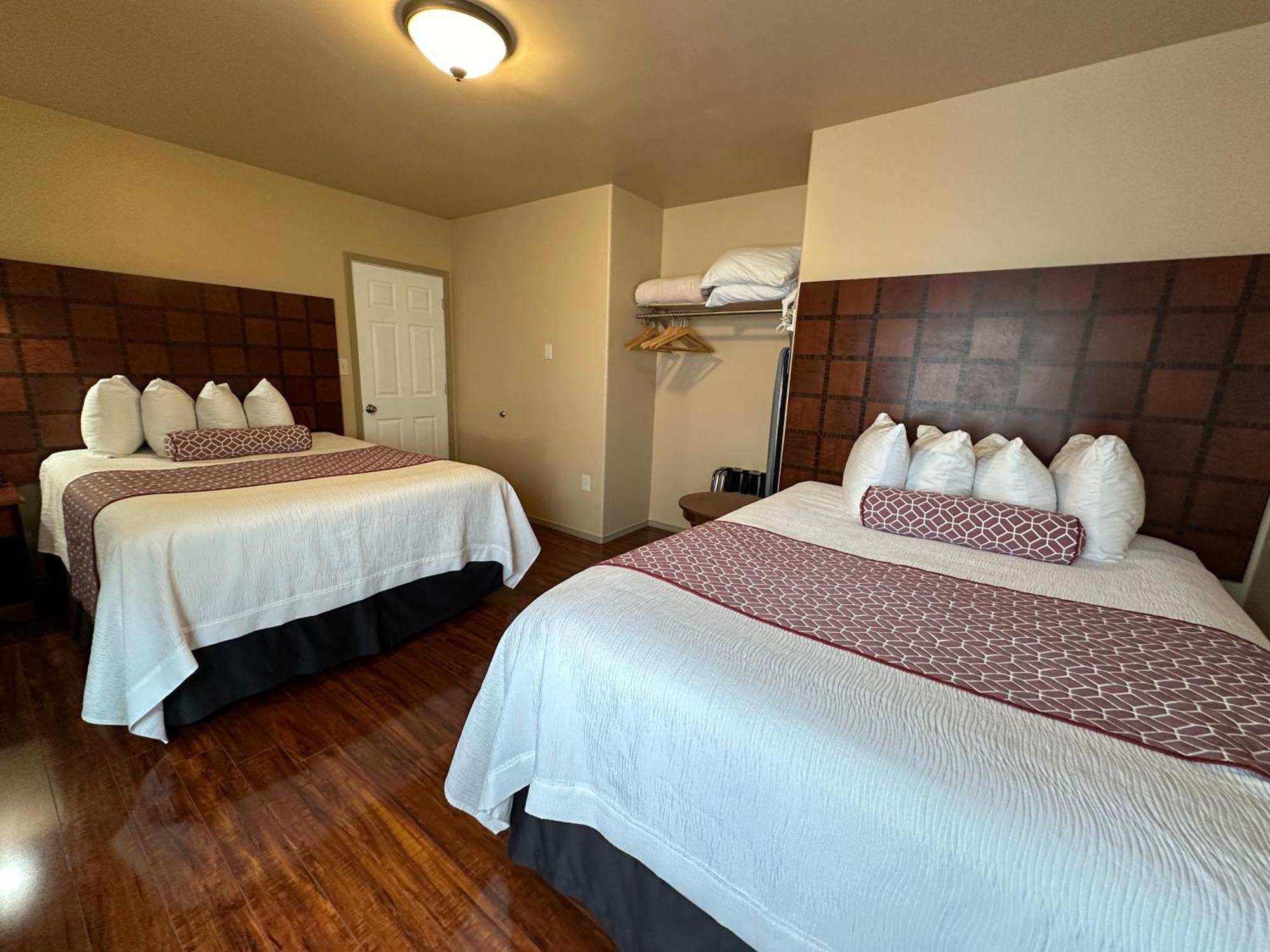 Matterhorn Inn Юрей Стая снимка