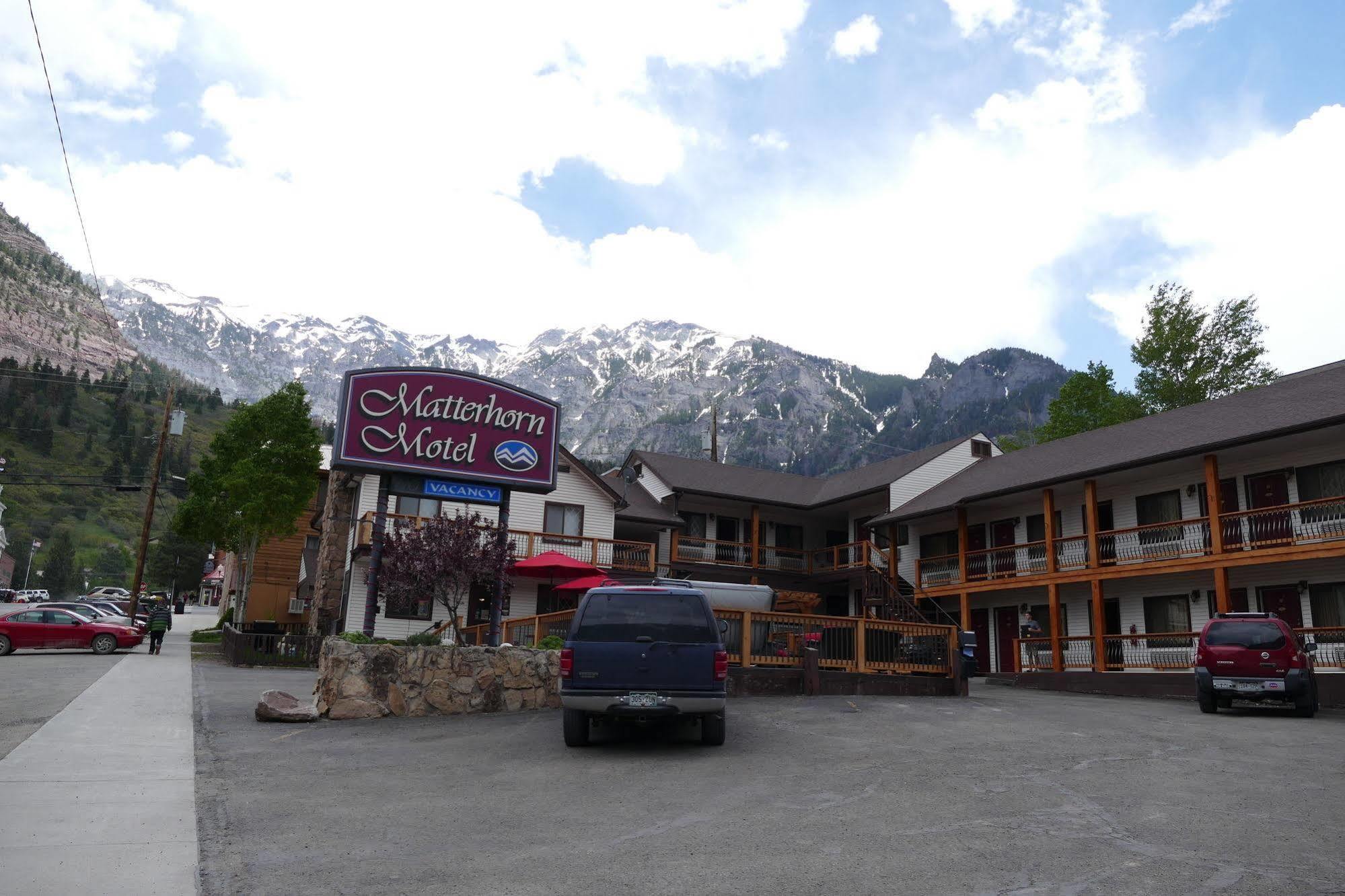 Matterhorn Inn Юрей Екстериор снимка